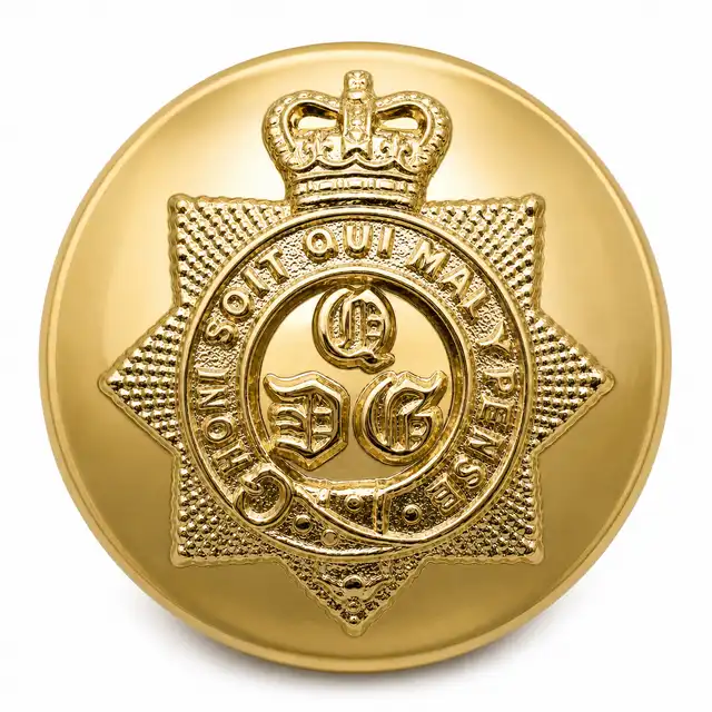 1st The Queen's Dragoon Guards Garter-Star Peaked-Cap Chinstrap Button (22 Ligne)