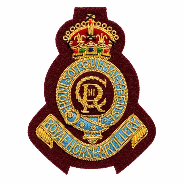 7th Royal Horse Artillery Officer Beret Badge (Tudor Crown)