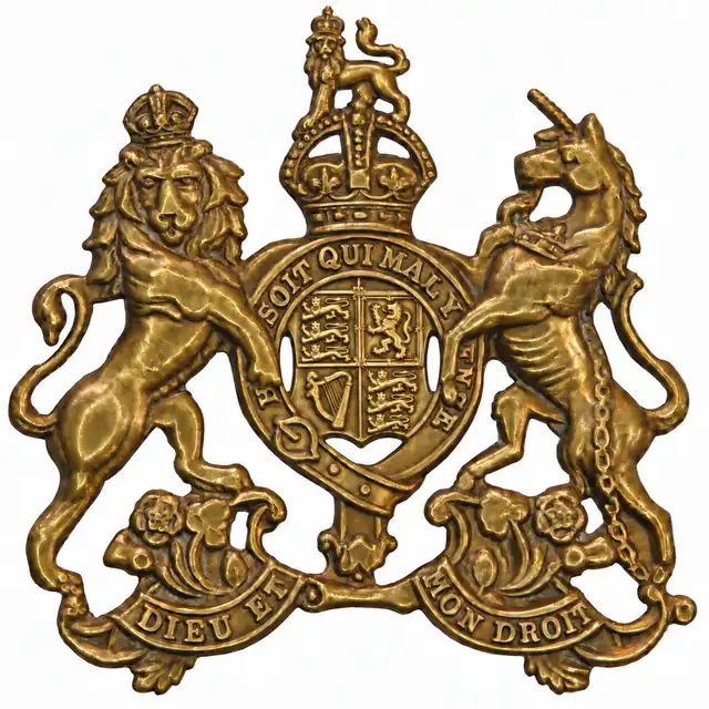 General Service Corps brass Royal Arms cap badge with King’s Crown