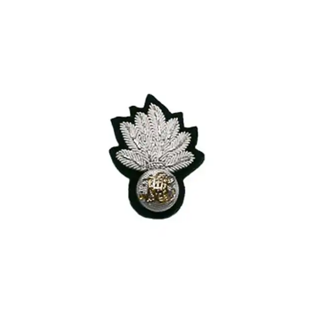Cap Badge — - Beret UK/SC/5126 @ 21028 — NSN 8455-99-137-6949 — verified existing Goldings product visual