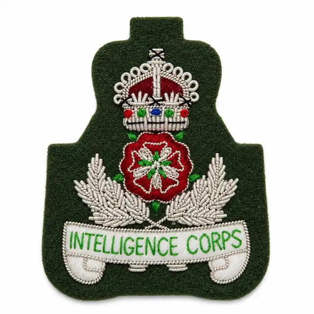 Intelligence Corps Officer and WO1 Embroidered Beret Badge