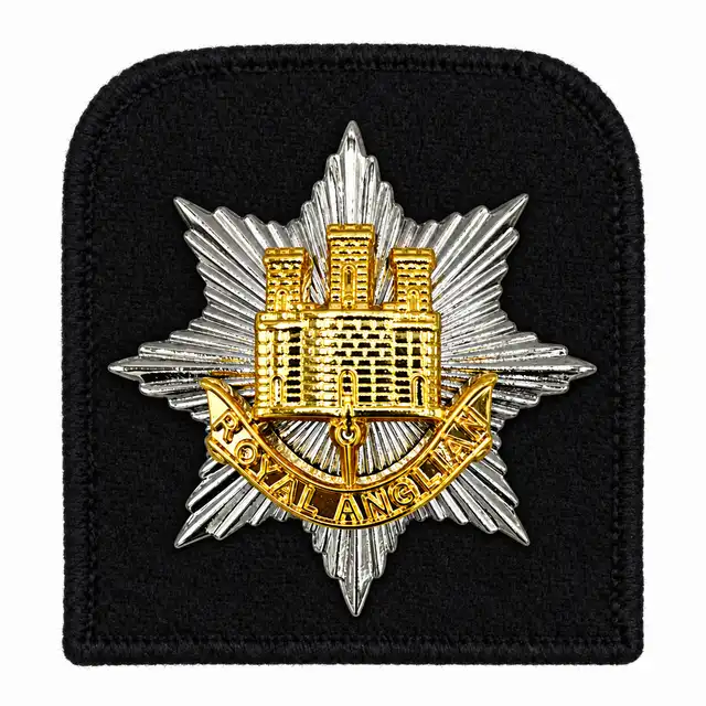 Royal Anglian Regiment Beret Badge and Flash