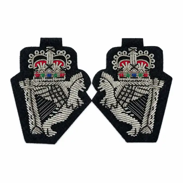 Royal Irish Regiment Miniature Silver Embroidered Tara Harp Mess Collar Badges