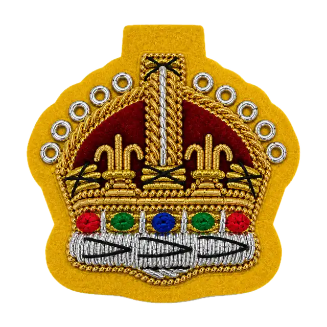 WO2 Plain Crown Rank — Gold on Yellow