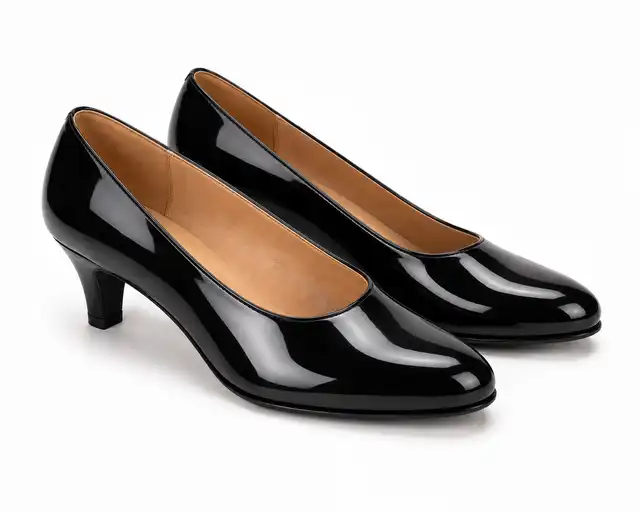 Women’s Black Patent-Leather Court Shoes